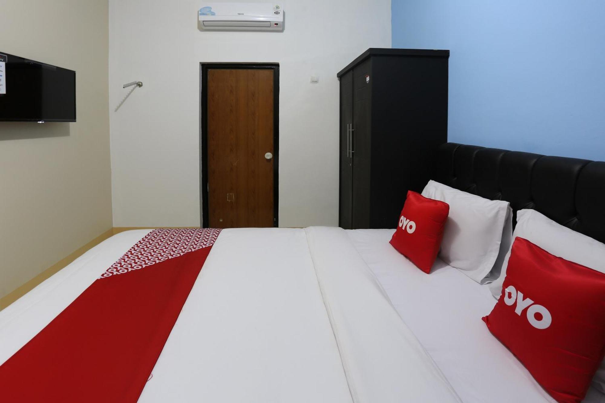 OYO 3865 Wisma Niaga Jacarta Exterior foto
