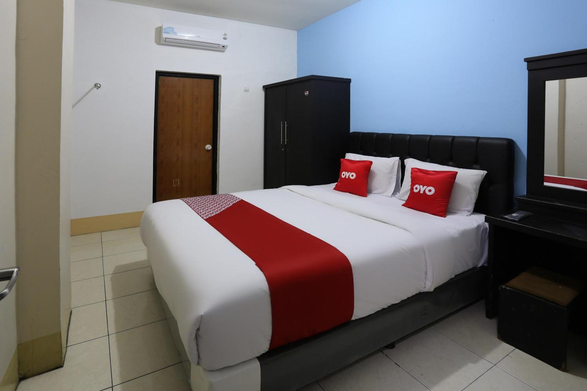 OYO 3865 Wisma Niaga Jacarta Exterior foto